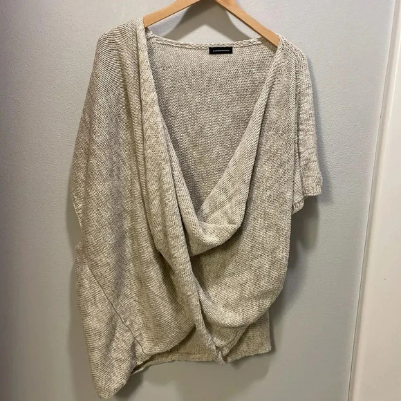 Anthropologie woman’s twisted poncho oatmeal colored sweater - Picture 2 of 15